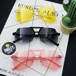 ItGirl Shop Huge Colorful Plastic Sunglasses
