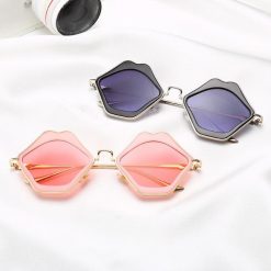 ItGirl Shop Lips Plastic Red Black Pink Frame Sunglasses