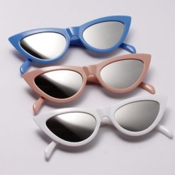 ItGirl Shop Pointy Cat Eye Plastic Frame Sunglasses
